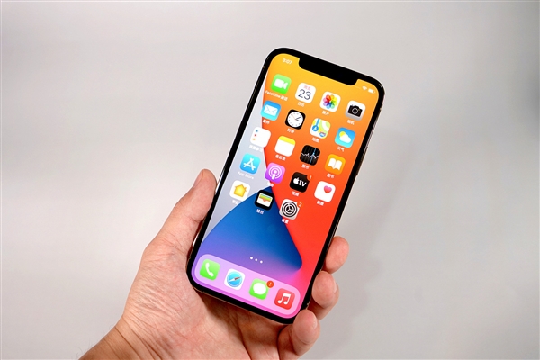 临湘苹果手机维修分享iOS 14.2修订版已到，专属iPhone 12系列 